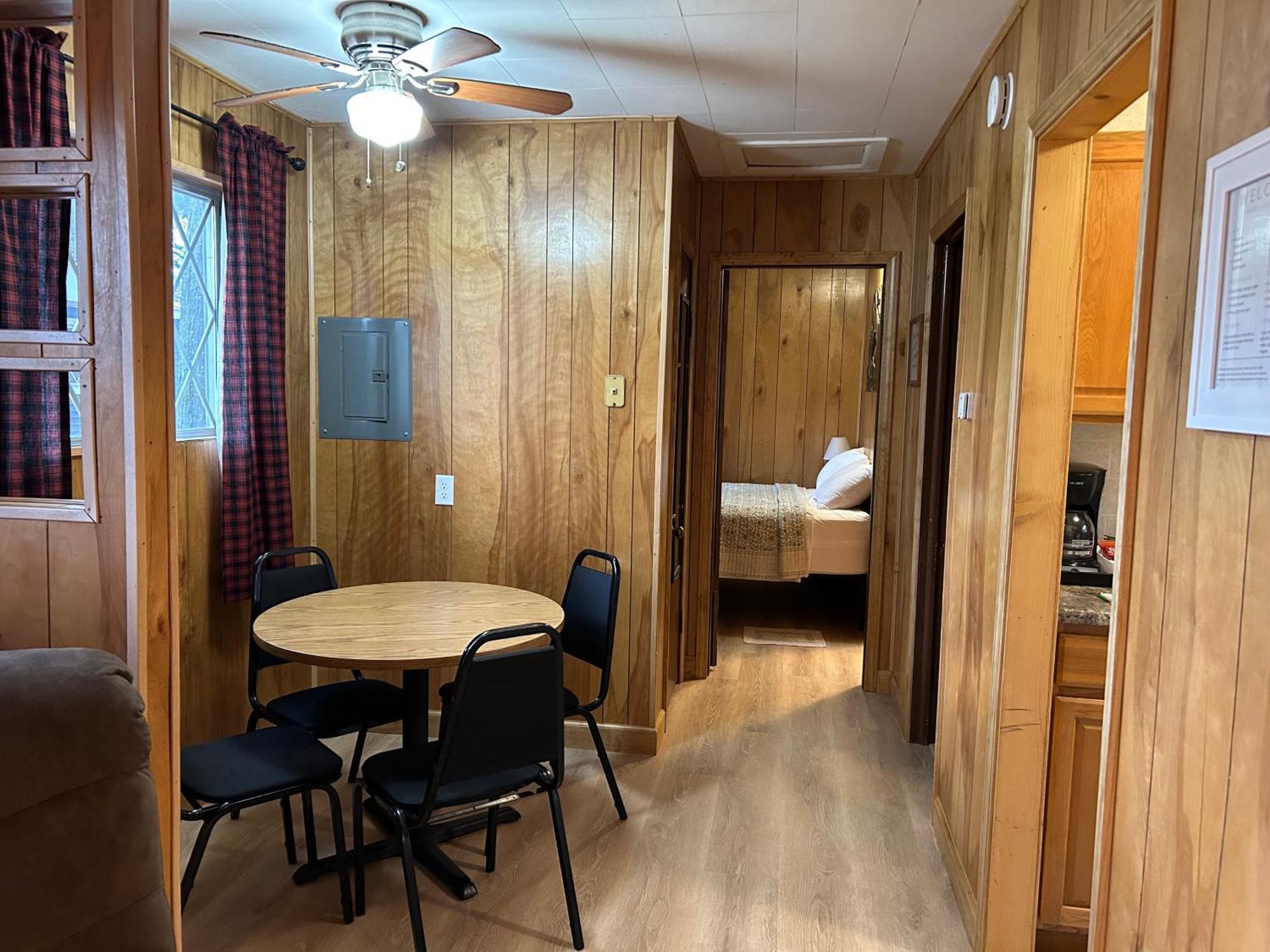 Hidden Haven Cottages Lake City Esterno foto